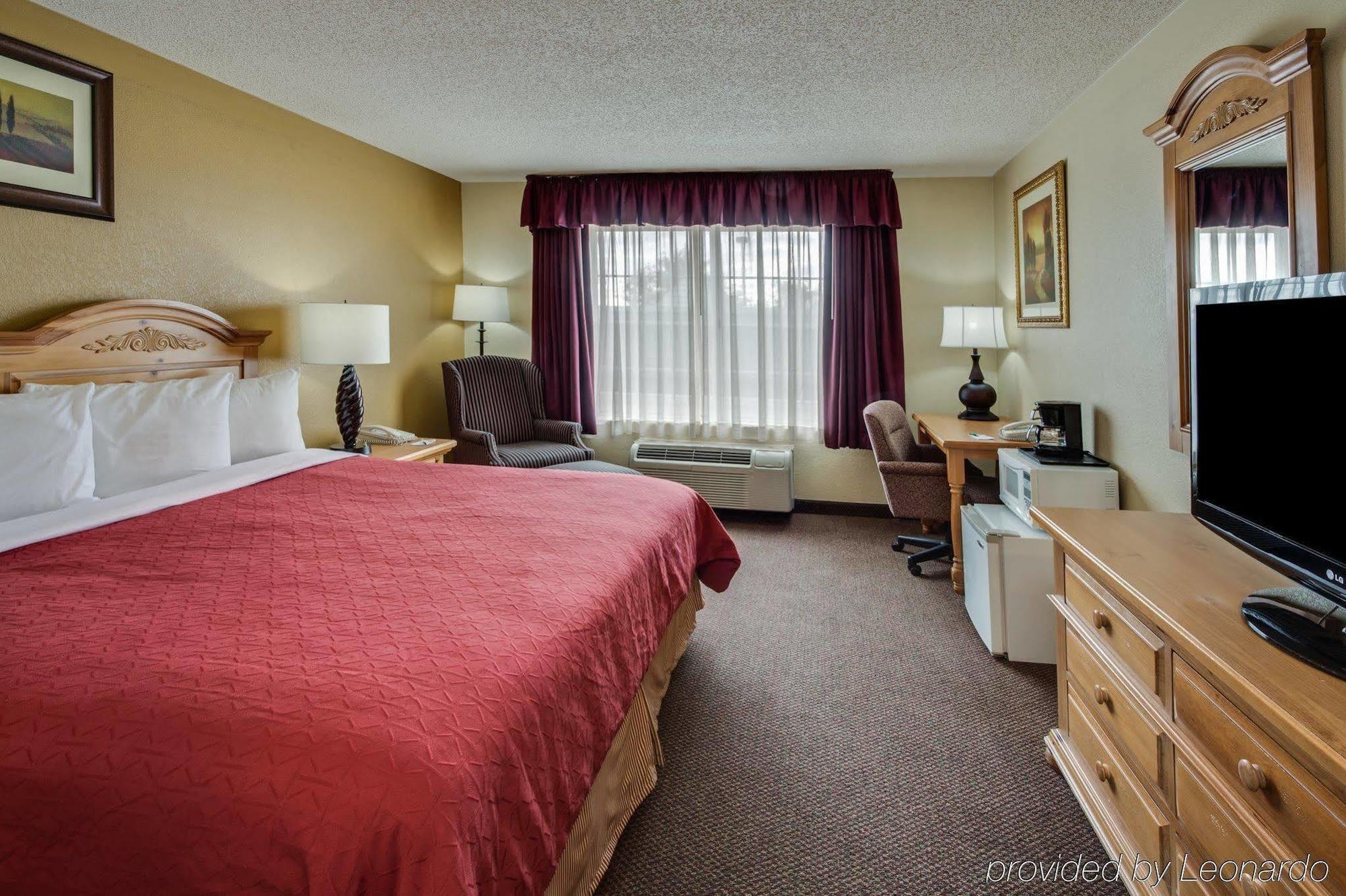 Holiday Inn Express & Suites Chicago - Matteson By Ihg Exterior foto