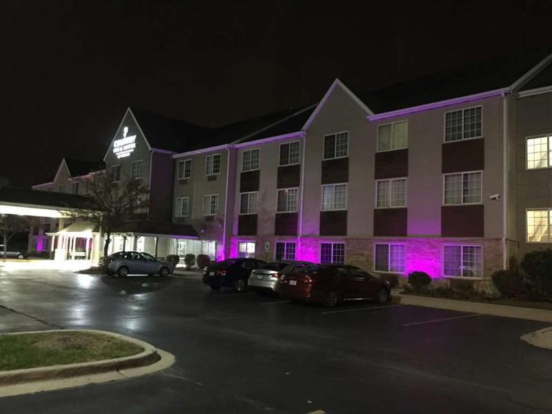 Holiday Inn Express & Suites Chicago - Matteson By Ihg Exterior foto
